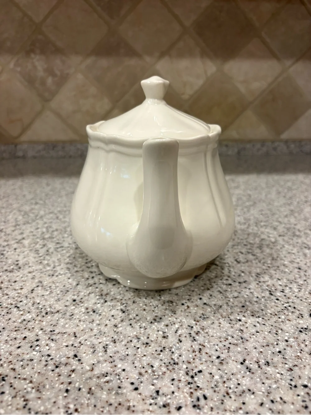 Vintage Godinger & Company White Tea Pot
